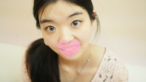 FC2-PPV-3171389 [未经审查] [SEX and friends] 与小动物护士重逢。一个稚嫩的少女长大后舔著父亲的肛门肌肉。作为奖励，用一只中年鸡巴训练大量的硬毛小穴！